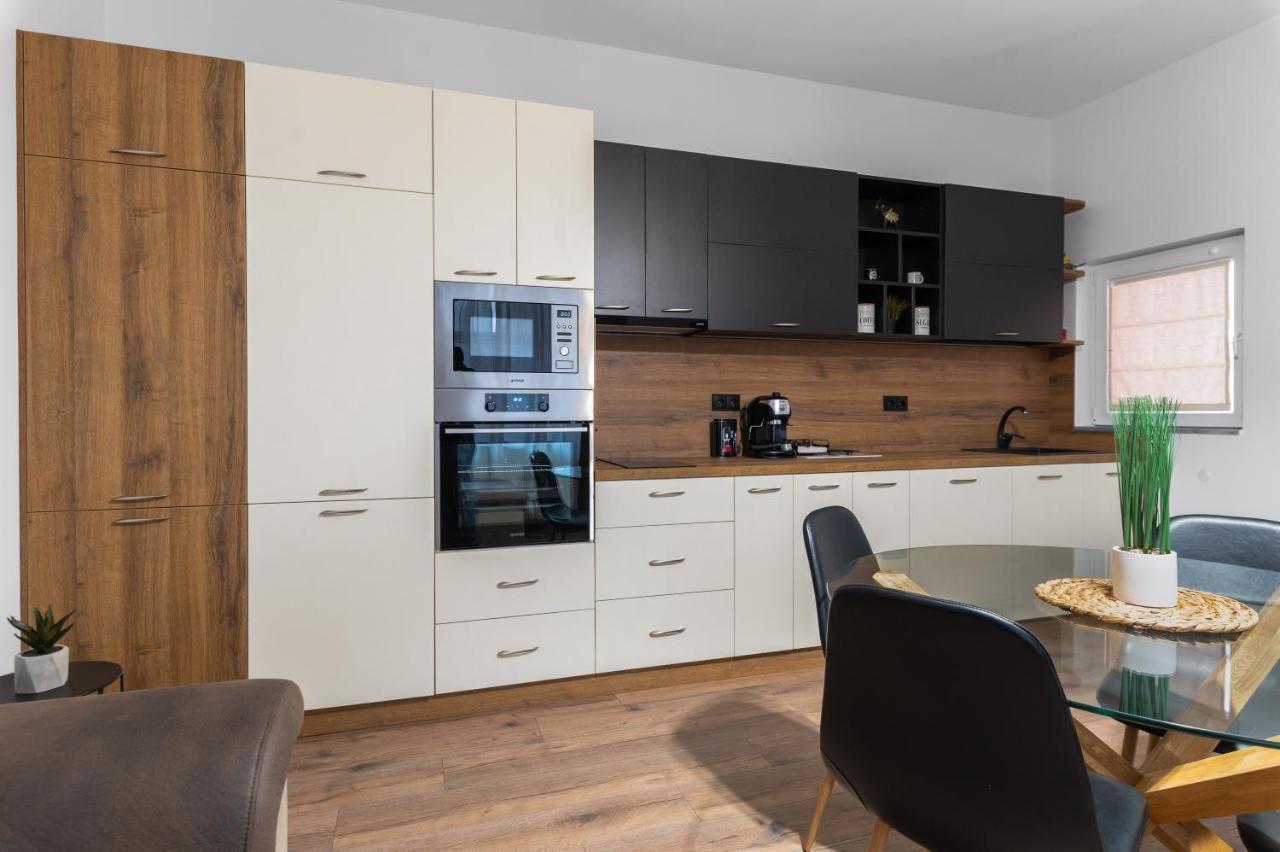 La Luna - High-end 2bd Flat In The Centre By Flat Mаnager Apartment *