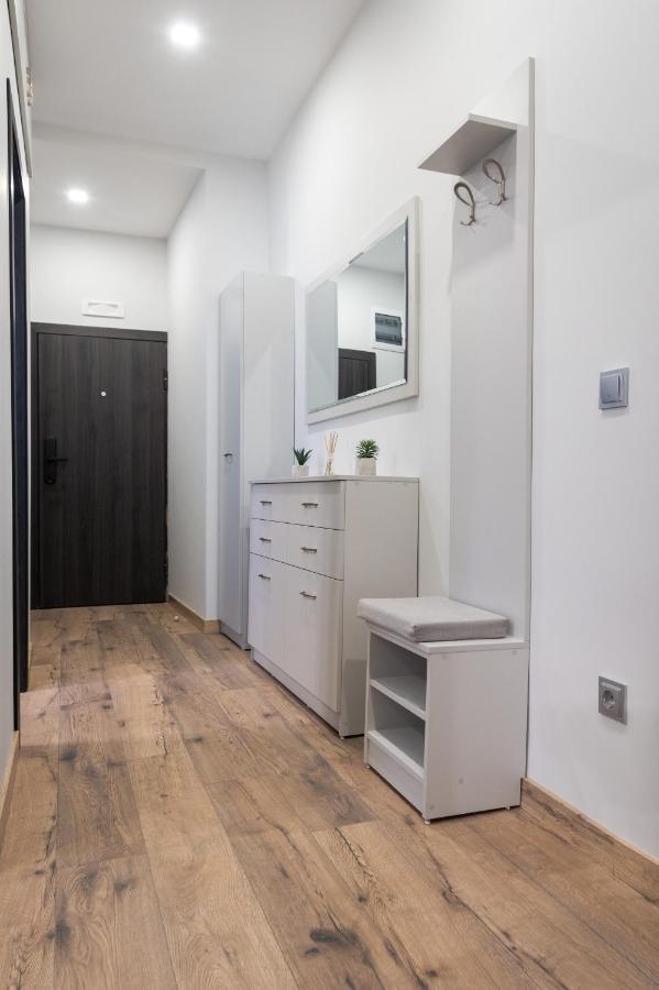 La Luna - High-end 2bd Flat In The Centre By Flat Mаnager Apartment